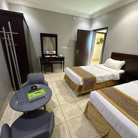 Al Rawda - Hotel Tabuk Esterno foto