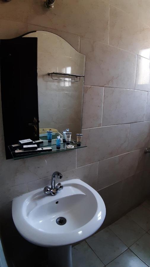 Al Rawda - Hotel Tabuk Esterno foto