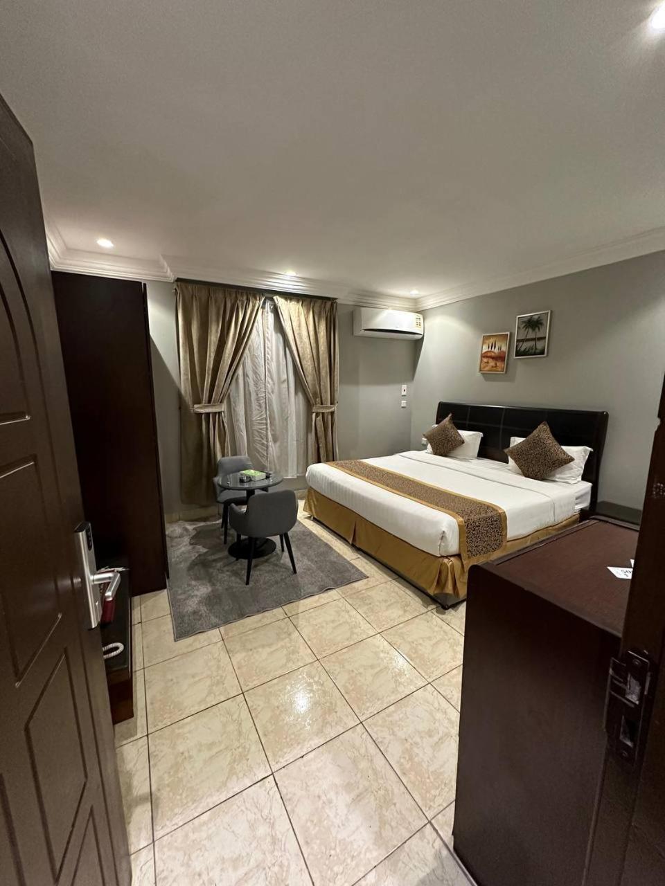 Al Rawda - Hotel Tabuk Esterno foto